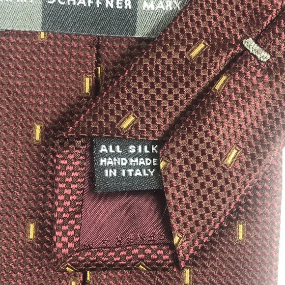 Vintage Hart Schaffner Marx Men's Neck Tie Burgundy Gold  Silk Italy Textured - Picture 5 of 5
